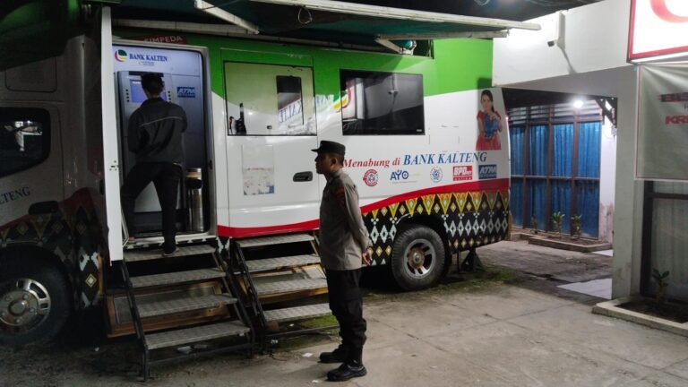Patroli Malam Polsek Kahut: Jaminan Warga Bisa Tidur Nyenyak Bebas Kejahatan
