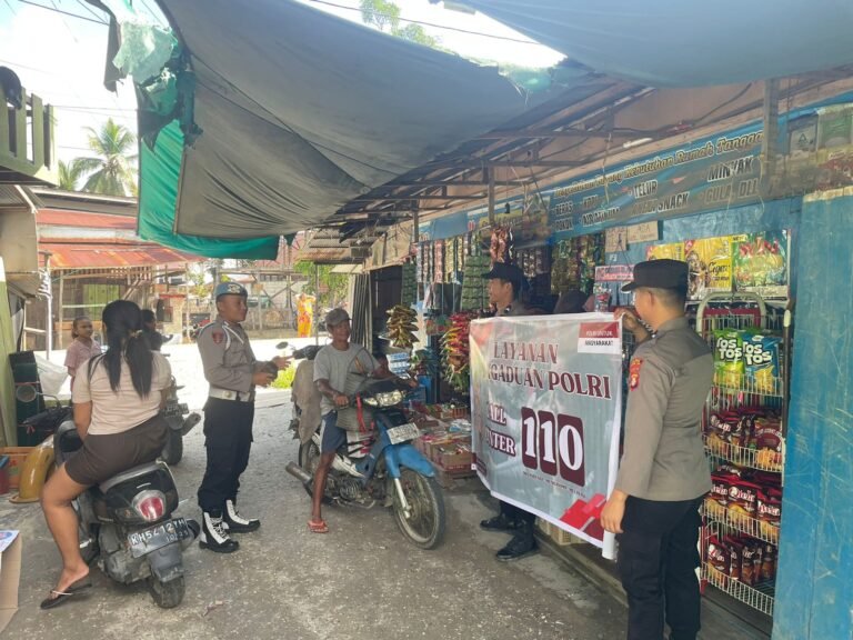 Polsek Sepang Sisir Perumahan dan Warung, Pastikan Warga Tak Ragu Hubungi 110 Saat Darurat