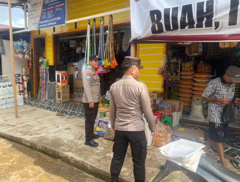 Jaga Keamanan Wilayah, Polsek Kahut Tingkatkan Patroli