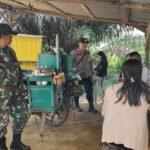 Gotong Royong Lawan Bencana: TNI, Polri, dan Elemen Masyarakat Kompak di Kecamatan Manuhing